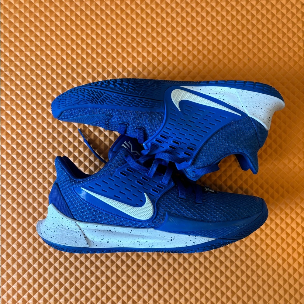 Kyrie Low 2’s